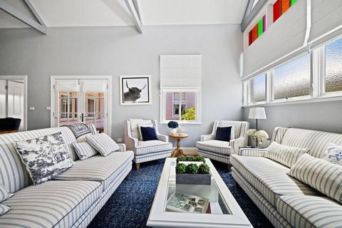 RoseBerne Cottage - Hotel Accommodation 2