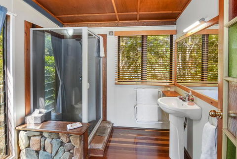 Rosebrook Cottages - Hotel Accommodation 2