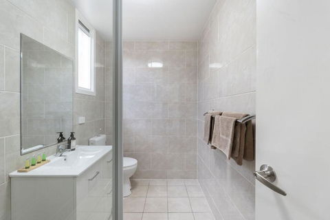 Royal Motel Tenterfield - Hotel Accommodation 2