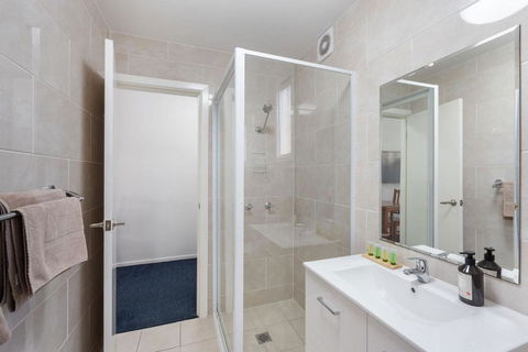 Royal Motel Tenterfield - Hotel Accommodation 3