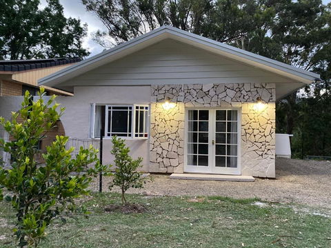 Rural Granny Flat - Pet Friendly - Hotel Accommodation 0