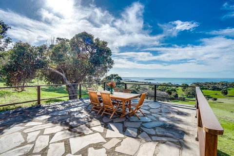 Rustic Cottage - Hotel Accommodation 2