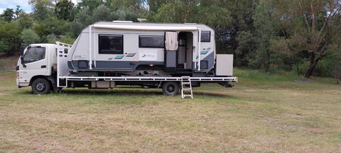 RV Caravan In Rural Setting On Edge Of Town Close To AgQuip - Hotel Accommodation 1
