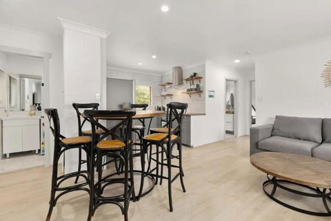 Sage On Bowen - Hotel Accommodation 0