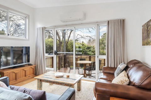 Sahaja Cottage Wentworth Falls - Hotel Accommodation 3