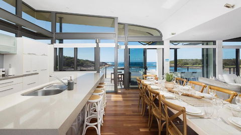 Sails On The Beachfront - Exclusive Seaside Home - Hotel Accommodation 2