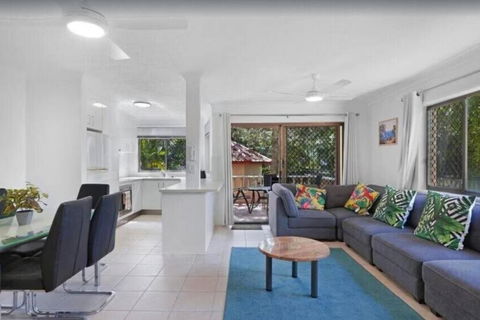 Salerno - Hosted By Burleigh Letting - Hotel Accommodation 0