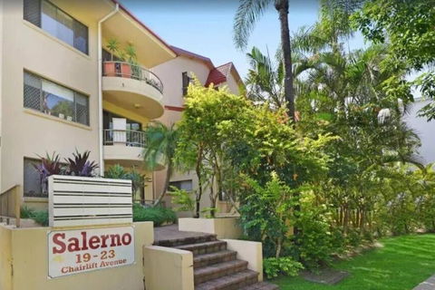 Salerno - Hosted By Burleigh Letting - Hotel Accommodation 1