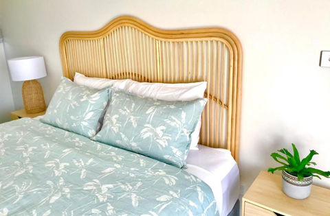 Salty Blue Beach House - Hotel Accommodation 1