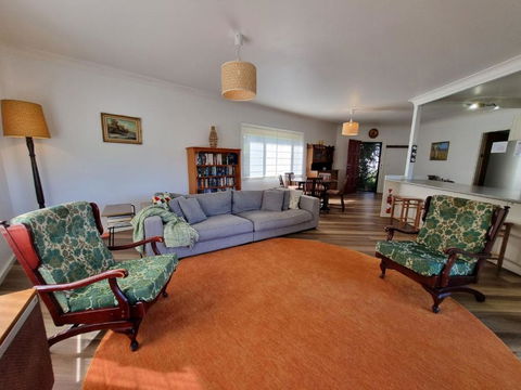 Salty Dog - Hotel Accommodation 1