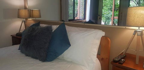 Samurai Beach Bungalows - Port Stephens YHA - Hotel Accommodation 2