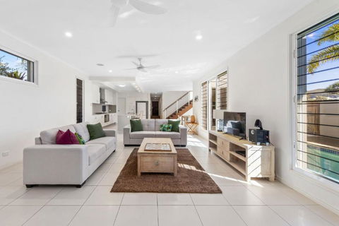Sand And Sea Beach House - Hotel Accommodation 1