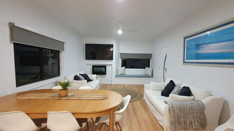 Sand And Swell At Sawtell - Hotel Accommodation 0