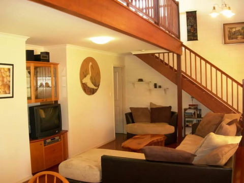 Sand Piper Cottage Rainbow Beach - Hotel Accommodation 3