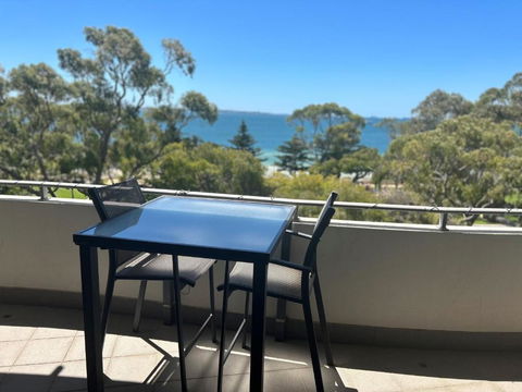 Rockingham Waterfront At Nautilus - Hotel Accommodation 1
