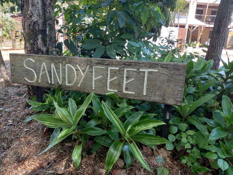 Sandyfeet House - Hotel Accommodation 0