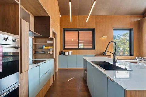 Sandbox House Luxury Architectural Retreat - Hotel Accommodation 1