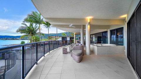 Sandcastle - Hotel Accommodation 2