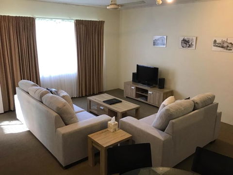Sandcastles Holiday Apartments - Hotel Accommodation 2