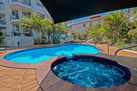 Sandcastles On Currumbin Beach - Hotel Accommodation 2