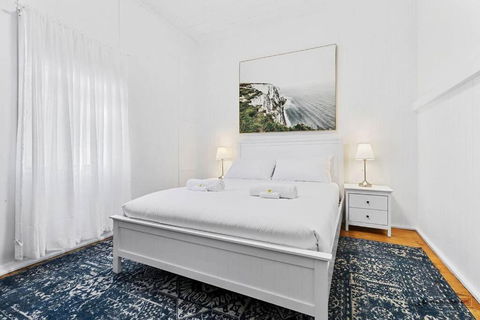 Sandown Beachside Cottage - Hotel Accommodation 3