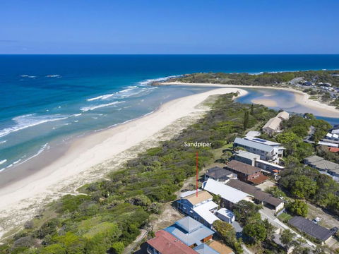 Sandpiper Beachfront House - Hastings Point - Hotel Accommodation 2