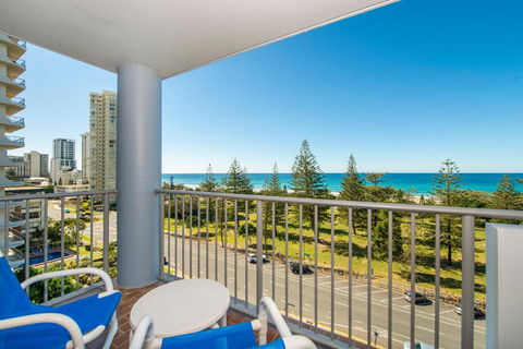 Sandpiper Broadbeach - Hotel Accommodation 3