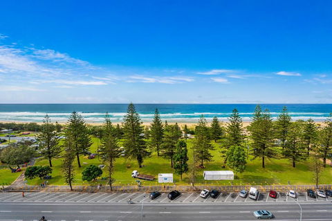 Sandpiper Broadbeach - Hotel Accommodation 0