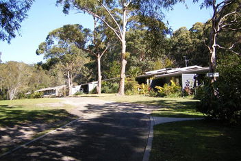 Sandpiper On Smiths Lake with Hotel Accommodation
