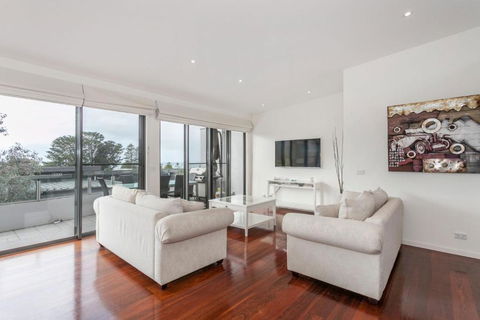 Sandy Beach One - Hotel Accommodation 0