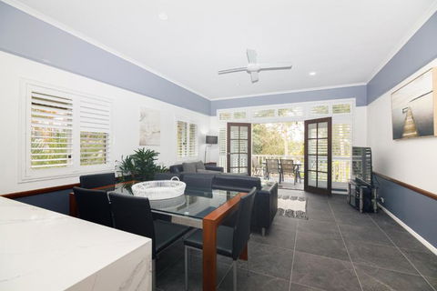 Sandy Beach Resort - Hotel Accommodation 2