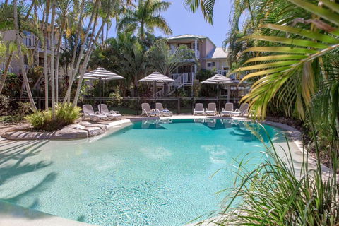 Sandy Beach Resort - Hotel Accommodation 0