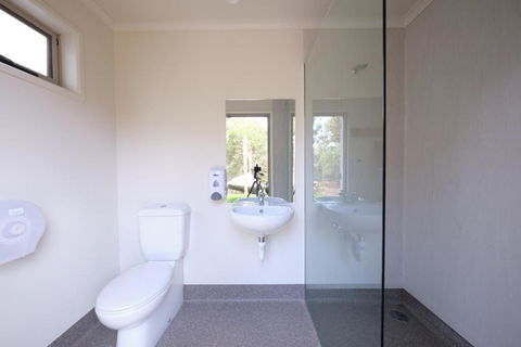 Scamander Sanctuary Holiday Park - Hotel Accommodation 1