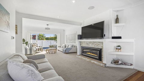 Sea Breeze - Hotel Accommodation 3