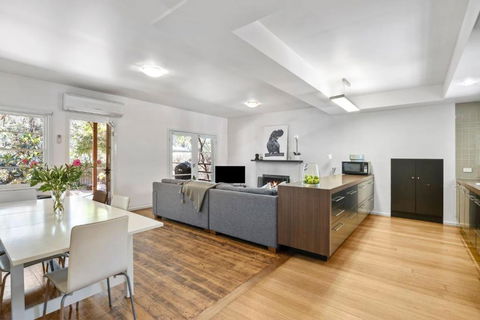 Sea Corner - Hotel Accommodation 1