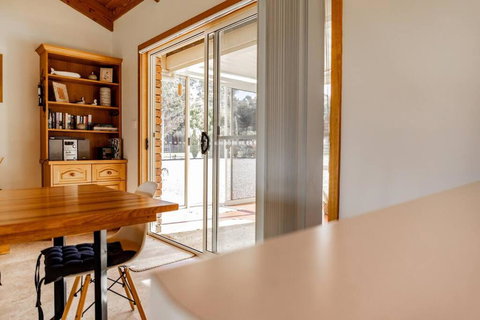 Sea Eagle Escape On Moulting Bay - Hotel Accommodation 2