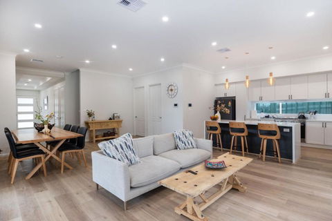 Seabreeze Sanctuary - Hotel Accommodation 1