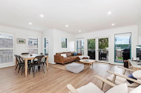 Seacroft - Hotel Accommodation 2