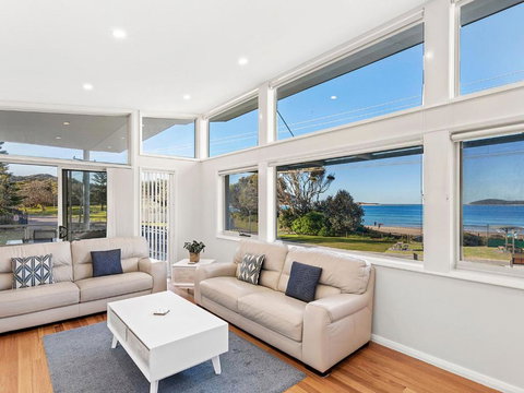 Serenity At Fingal Bay 1 - Hotel Accommodation 3