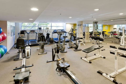 SHE35 - CBD Darling Harbour Views With Pool & Gym Access - Hotel Accommodation 1