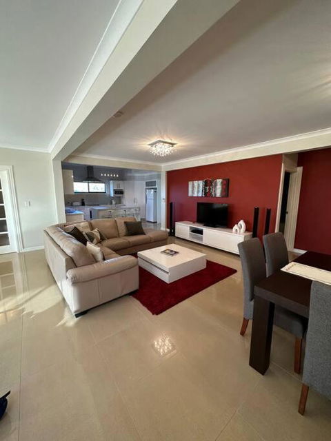 Seascape Beach House - Hotel Accommodation 2