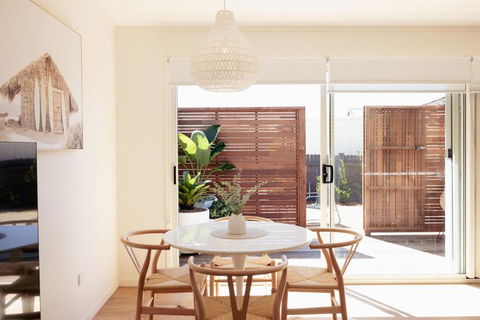 Seaside Escape - Hotel Accommodation 1