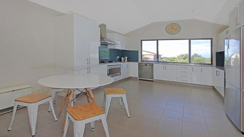 Seaside Royale - Hotel Accommodation 3