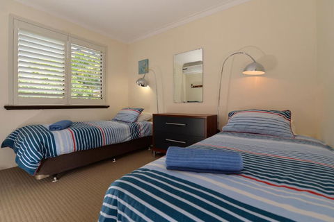 Seaview Beach Apartment - Hotel Accommodation 3