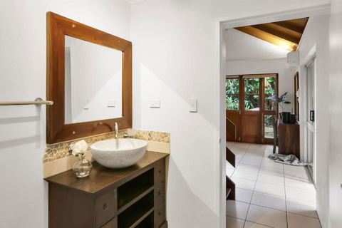 Serendipity Cottage - Hotel Accommodation 0