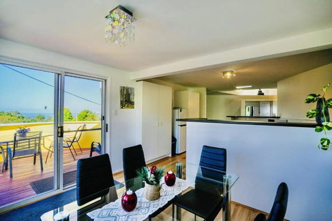 Serene Mountain Cabin Retreat Tamborine Mountain - Hotel Accommodation 2