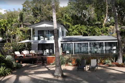 Serenity On Oak - Hotel Accommodation 0