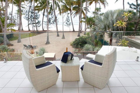 Serenity On Oak - Hotel Accommodation 1