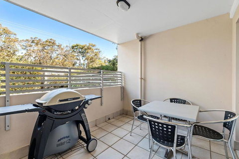 Shoal Bay Beach Apartments Unit 6 2 Shoal Bay Road - Hotel Accommodation 0