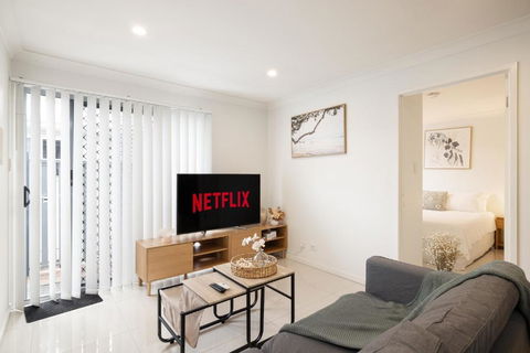 Smart Suites Self Check-in Apartments - Rocklea Station N - Hotel Accommodation 2